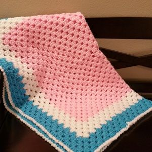 Crochet baby blanket